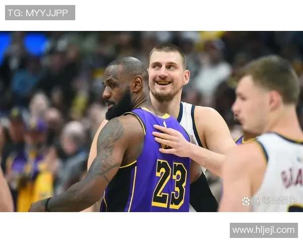 湖人对阵国队精彩直播回顾球迷热情高涨赛场氛围火爆