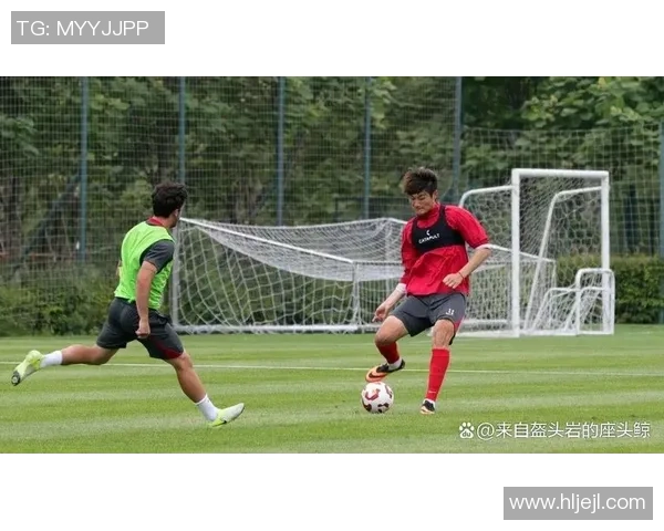 申花与亚泰对决主裁判表现分析及比赛影响探讨